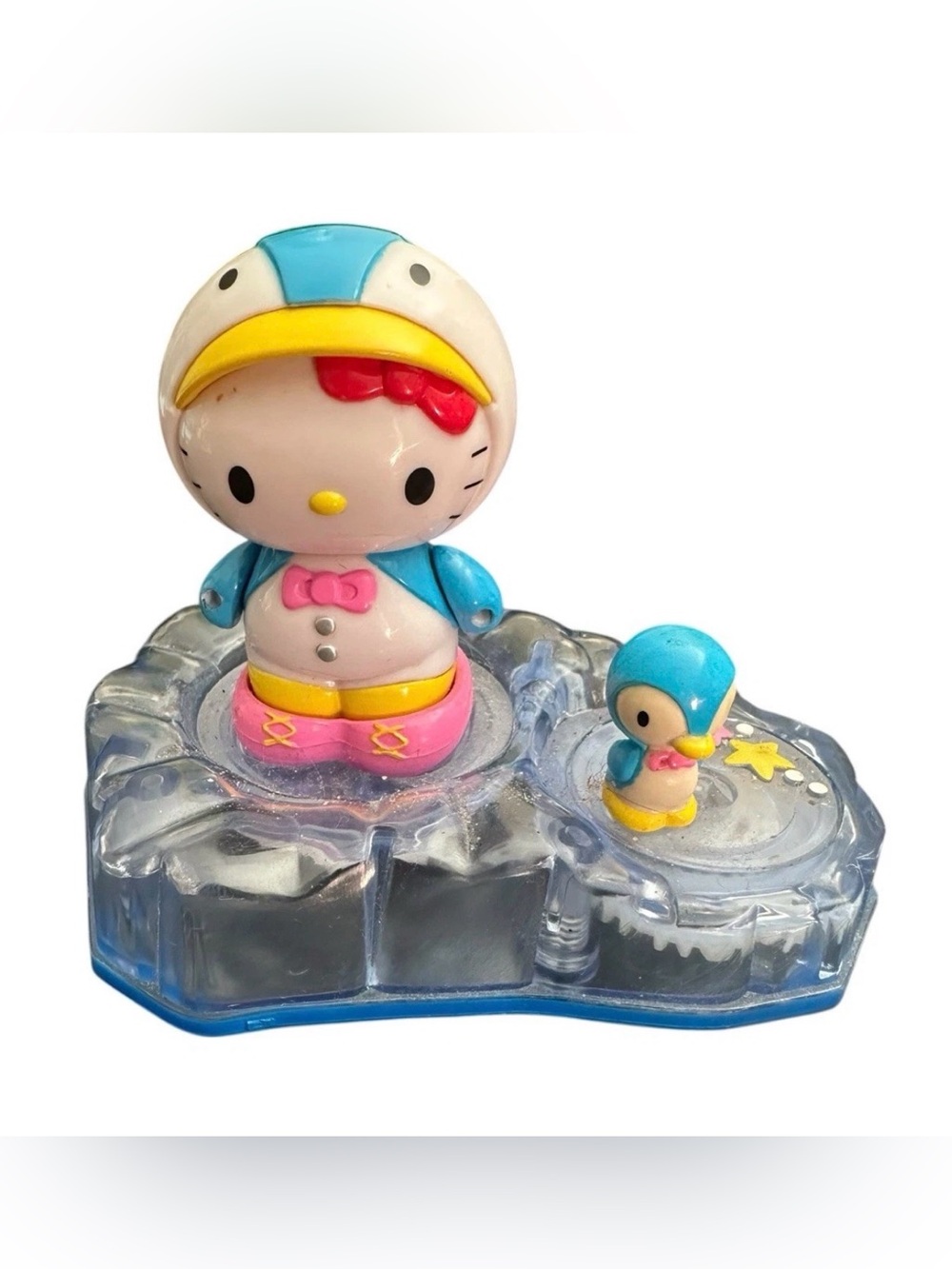 Hello Kitty Dream World Penguin Figure Sea Paradise Bandai Sanrio 2001 Y2K VTG